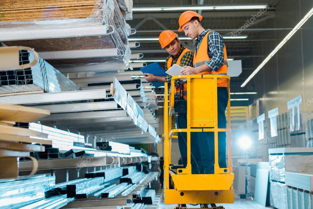 Podest ruchomy używany do pracy na wysokości