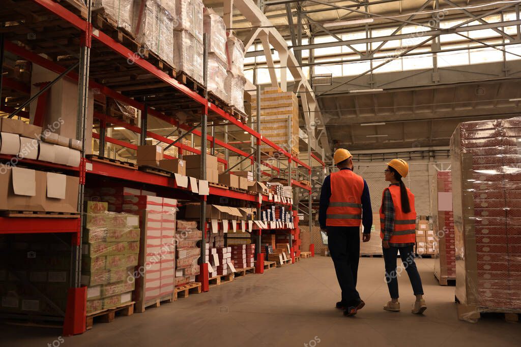 Hala produkcyjna z obsługą logistyczną